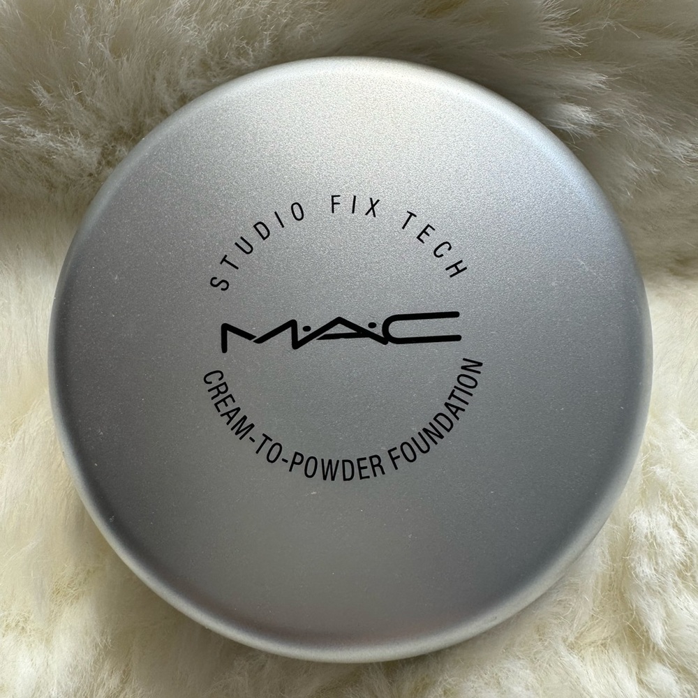 MAC Studio Fix color NC20